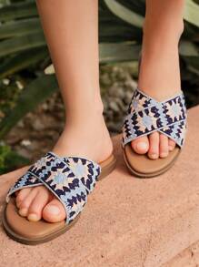 Styleloop Women's Fashionable Resort Crocheted Spring And Summer Bohemian Comfortable Retro Style Flat Sandals - Blue - View 5