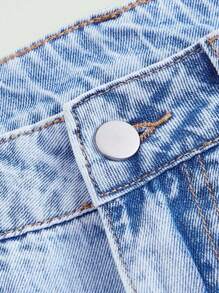 SHEIN MOD 女性鉚釘細節水洗直腳牛仔褲 - 淺色水洗藍 - 查看 4