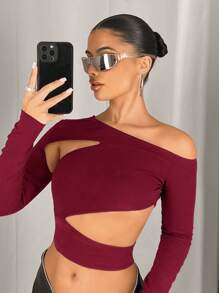 SHEIN ICON Màu thuần Xu hướng: Cắt giảm Áo thun Với Không đối xứng Đường viền cổ áo - Màu Đỏ Sâu - Xem 1