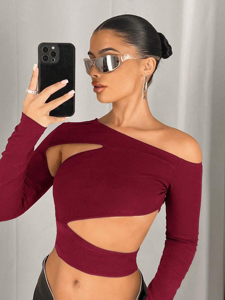 SHEIN ICON Màu thuần Xu hướng: Cắt giảm Áo thun Với Không đối xứng Đường viền cổ áo - Màu Đỏ Sâu - Xem 1