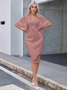 SHEIN Privé Rochie de damă cu decolteu în V cu mâneci cu volan - Roz - Vizualizare 4