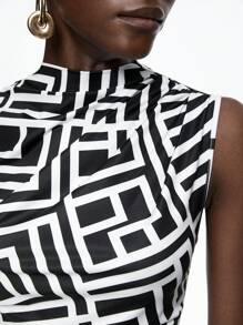 Maija Của phụ nữ Đứng cổ áo Hình học In Váy không tay - Đen và trắng - Xem 4