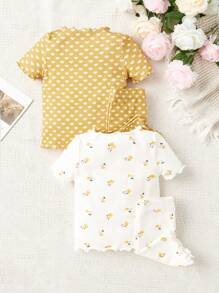 SHEIN Leap Crew Conjunto De Ropa Para El Hogar De Manga Corta Con Patrón De Corazón Y Flores Para Bebé Niña (4 Piezas) - Multicolor - Ver 2