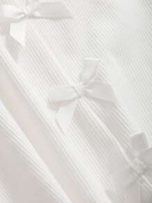 DAZY Blusa corta y sexy para mujer con mangas largas ajustadas, diseño estilizante con moño y ribete de contraste, ropa de otoño - Blanco - Ver 6