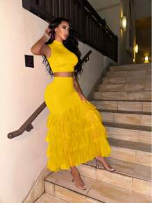 VaVaBold Solid Color Stand Collar Tank Top & Multi-Layer Ruffle Hem Skirt Two-Piece Set