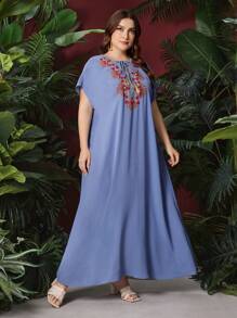 Al Najma Plus Size Belted Embroidery Detail Batwing Short Sleeve Dress With Deep V-Neck Kaftan Jalabiya Dress - Blue - View 4