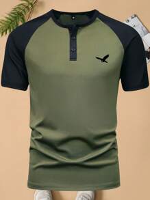 Nuova maglietta henley a maniche corte estiva da uomo, stampa casual con aquila, tempo libero, viaggio, esterno, campeggio, maglie da uomo