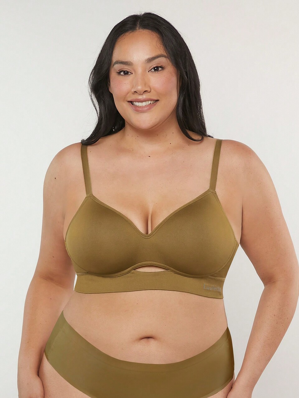 Plus Dream Curve Seamless Wireless Seamless Push-Up Bra