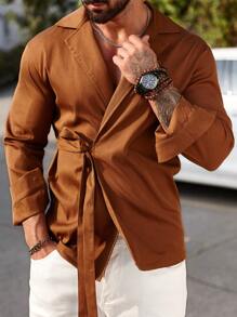 Manfinity RSRT Camisa de hombre con amarre lateral, camisa vintage de manga larga y ajuste slim en color caqui, para el otoño - Marrón - Ver 6