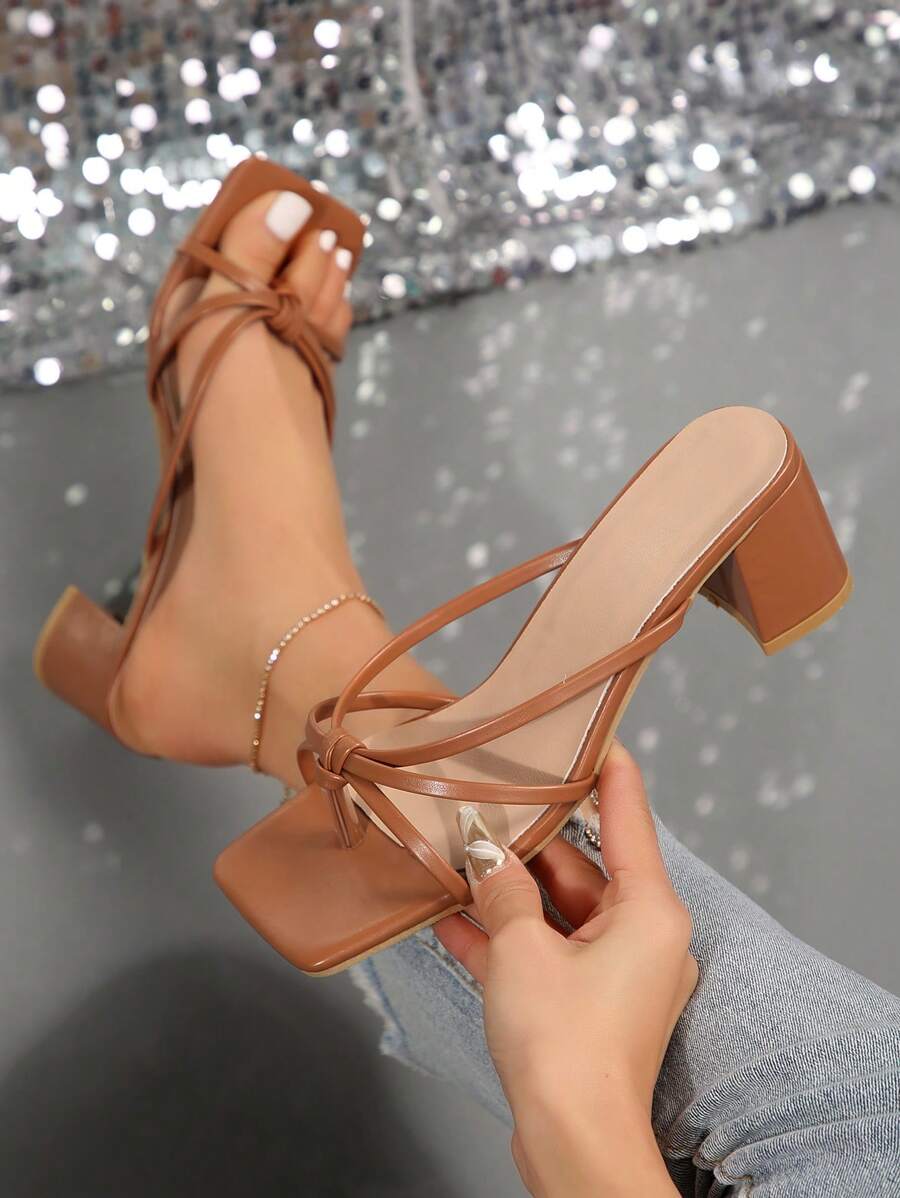 Giày sandal mũi vuông phong cách Pháp dành cho nữ, trang phục ngoài trời mùa hè, gót dày phù hợp với váy