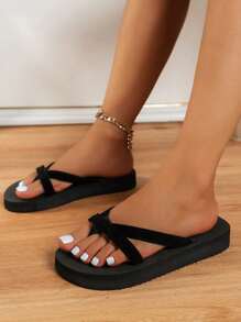 Women's Lightweight Minimalist Summer Casual Comfortable Foam Lightweight Flip-Flops Flat Heel Black Party Beach Slippers