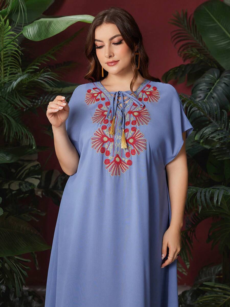 Al Najma Plus Size Belted Embroidery Detail Batwing Short Sleeve Dress With Deep V-Neck Kaftan Jalabiya Dress - Blue - View 1