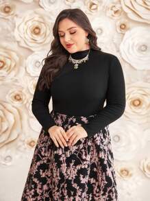 Modelyn Plus Size Solid Color Top And Floral Print Skirt Two-Piece Set 2 Piece Set