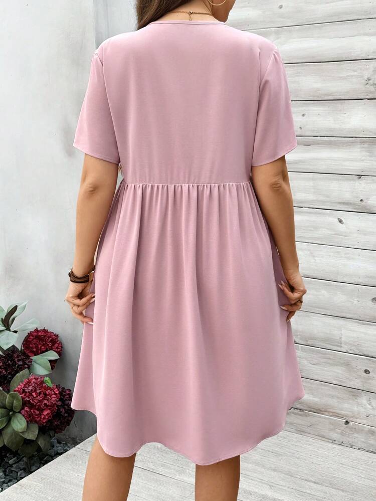Plus Size Women's Short Sleeve Tie Neck Midi Dress