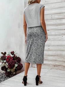SHEIN LUNE Ladies' Leopard Print Heart Pattern Bell Sleeve Top And Skirt Set