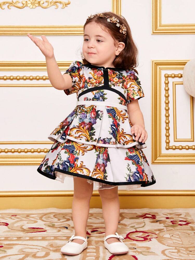 Baby Girl Gorgeous Floral Print Patchwork Short Sleeve Dress With Pleated Detail