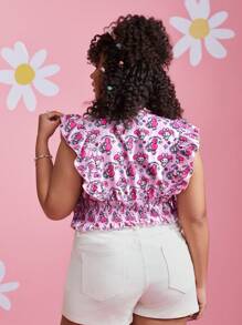 HELLO KITTY AND FRIENDS | SHEIN Mujeres Plus Blusa Rosa Con Estampado De Dibujos Animados Y Cuello En V Con Ribetes Con Volantes Para La Primavera Y El Verano - Rosa - Ver 2