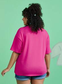 HELLO KITTY AND FRIENDS | SHEIN Camiseta De Hombro Caído Con Estampado De Rana De Dibujos Animados En Tallas Grandes - Rosa Fucsia - Ver 2