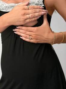 SHEIN Pregnant Women's Lace Splice Nursing Functionality Cami Dress For Maternity - Black - View 5