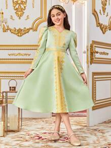 SHEIN Tween Girls' Merging Cute V-Neck Floral Pattern Long Sleeve Dress - Green - View 6