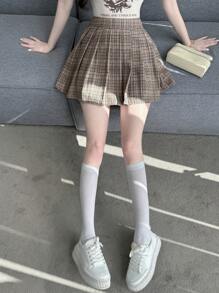 DAZY Women's Checkered Pattern Pleated Skirt - Chocolate Brown - View 6