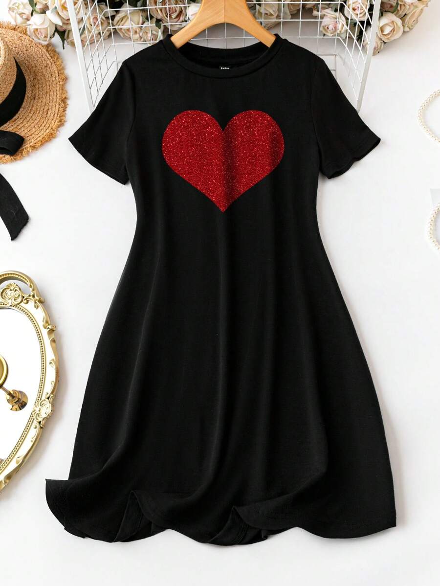 SHEIN LUNE 心形图案休闲修身圆领短袖大码女式连衣裙，夏季 - 黑色 - 查看 1