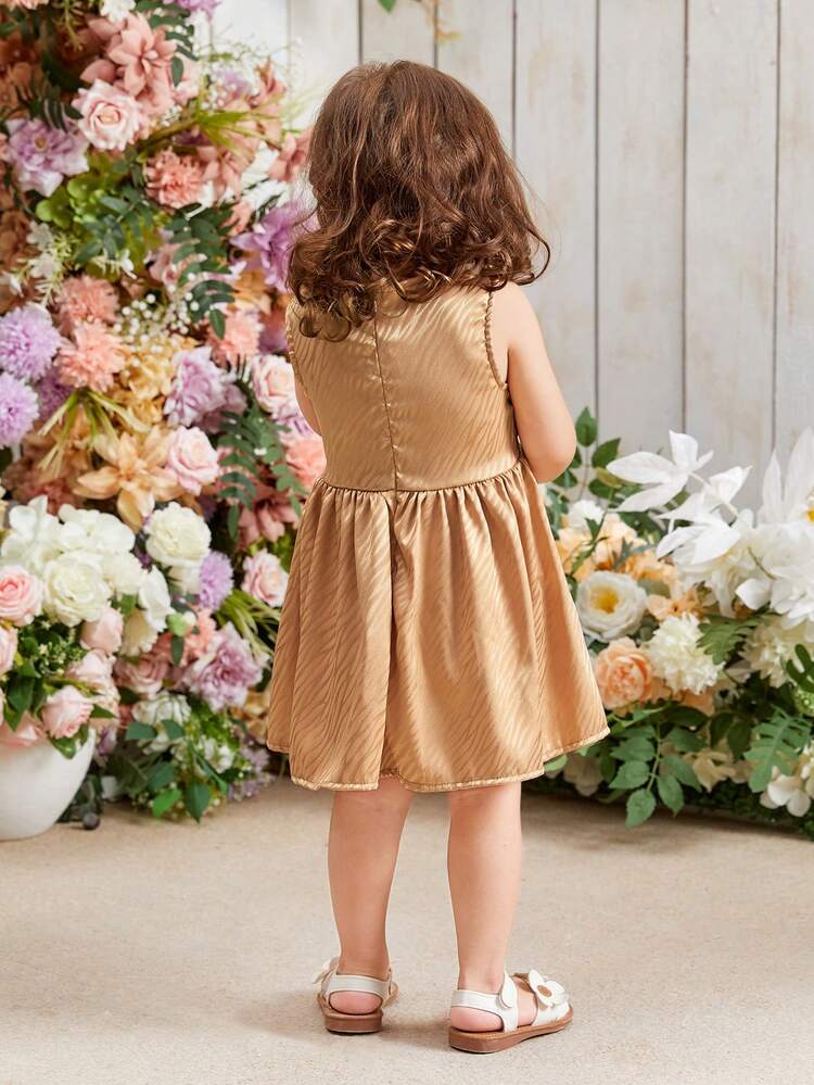 Baby Girl's Sleeveless Floral Jacquard Dress In Champagne Color, Perfect For Daily And Casual Wear, Spring And Summer