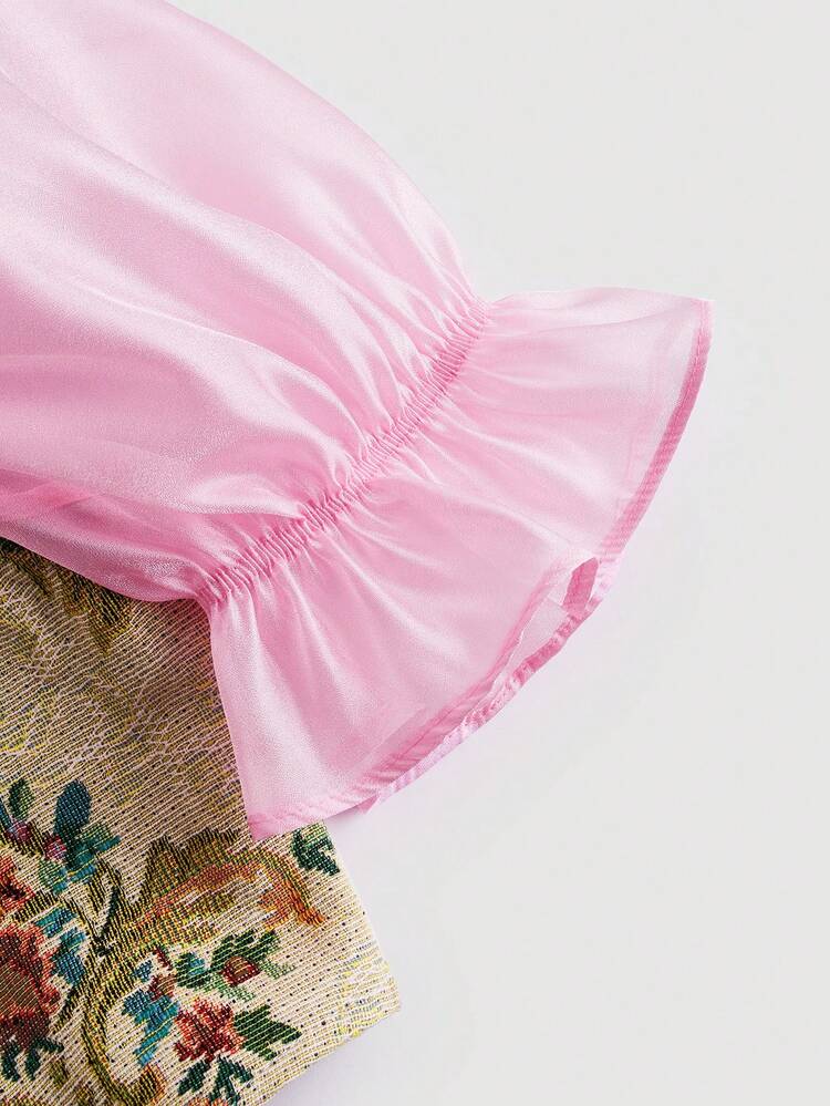 Women's Color-Block Puff Short Sleeve Floral Jacquard Cropped Blouse