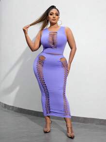 SHEIN SXY Ropa De Primavera Y Verano Sexy De Talla Grande Sin Costuras. Conjunto Tanque Recortado Con Detalles Recortados Y Falda De Cintura Alta