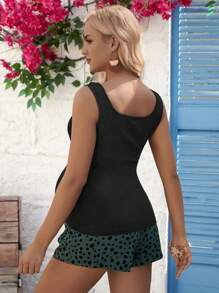 SHEIN Maternity Solid Color Square Neck Vest And Printed Shorts Set