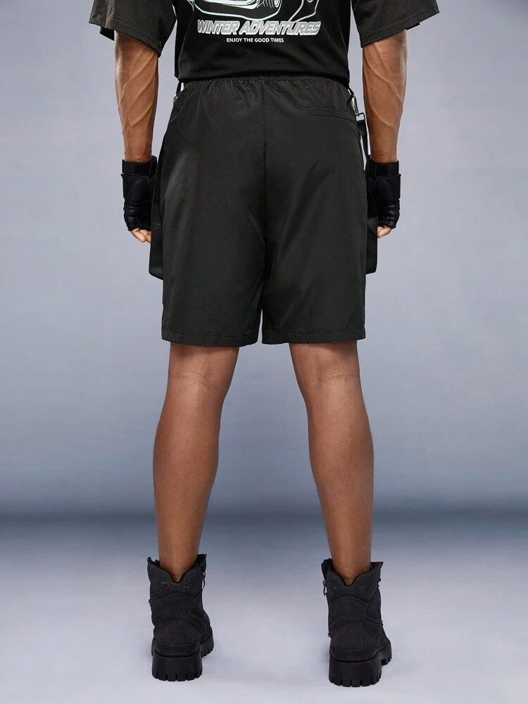 Loose Men's Drawstring Waist Cargo Shorts With Flap Pocket And Tape Decoration