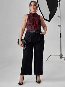 SHEIN Privé 大尺寸女士頸後綁帶幾何圖案上衣 - 紅色 - 查看 3
