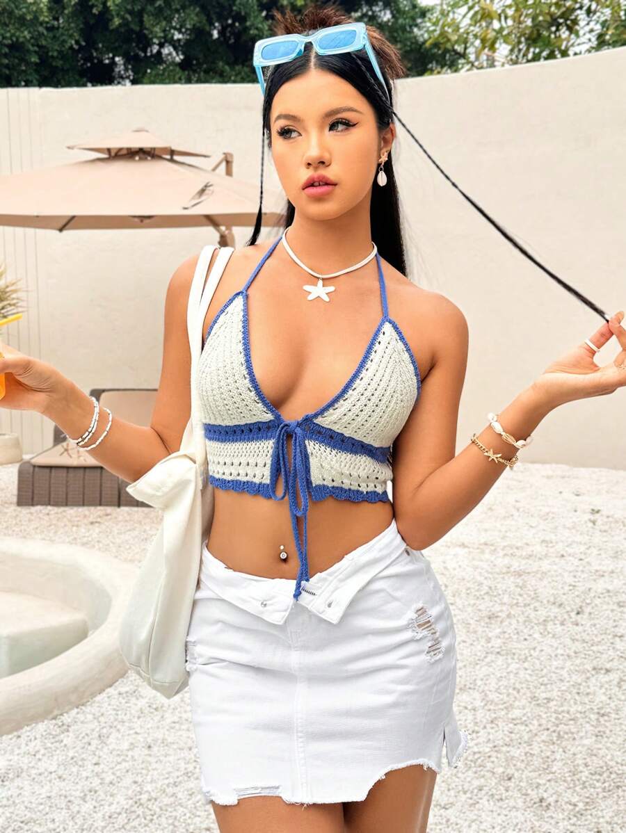 Soleia Holiday Blue & White Color Blocking Halterneck Knitted Top - Blue and White - View 1