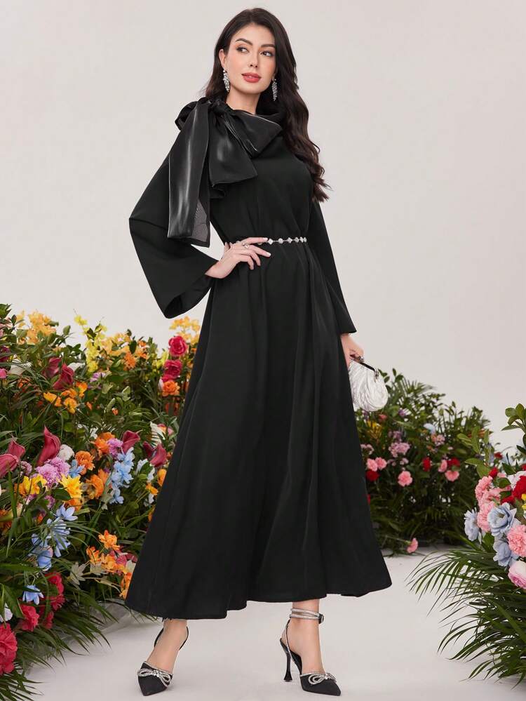 Arabic Style Dress With Flutter Sleeves And Bow Decorated Neckline