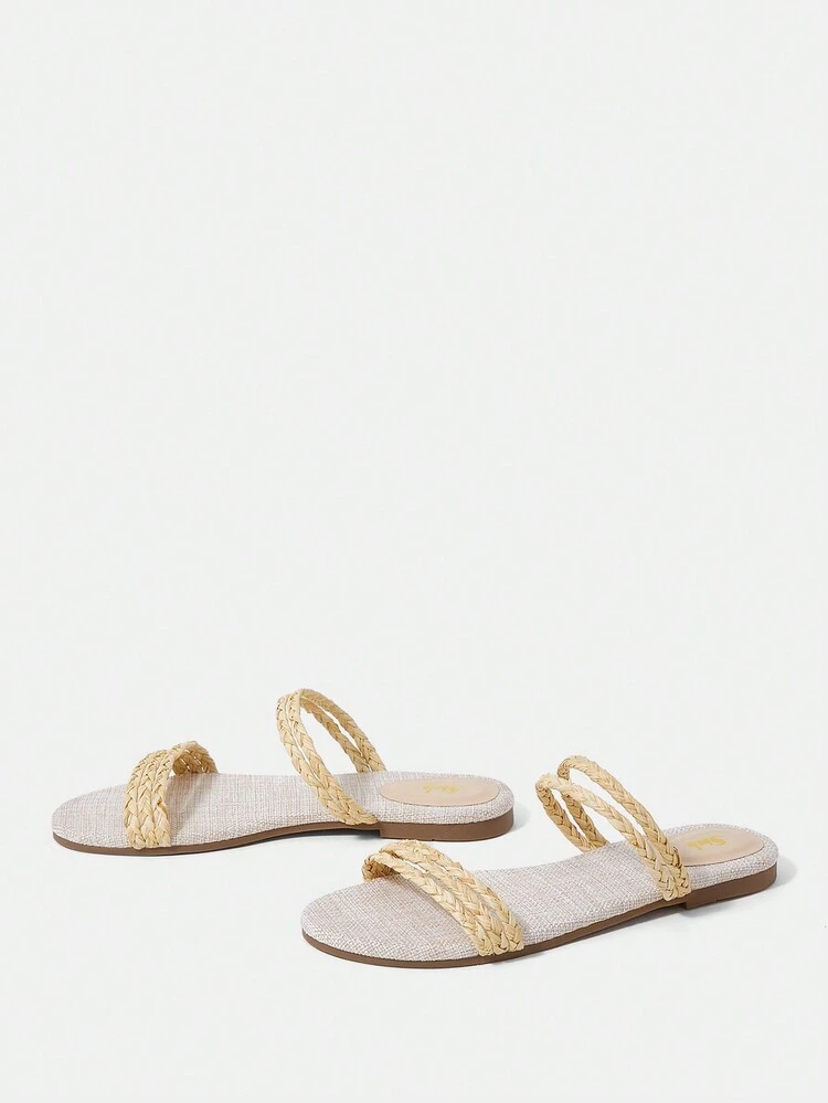Ladies' Flat Sandals With Woven Design