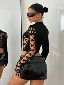 SHEIN ICON 不对称烧花 & 镂空黑色 T 恤 - 黑色 - 查看 2