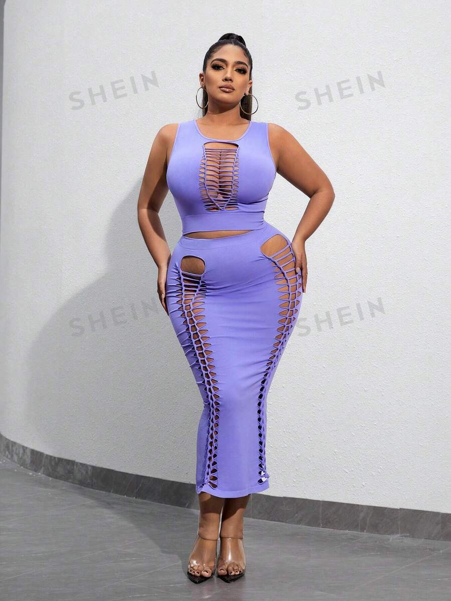 SHEIN SXY Ropa De Primavera Y Verano Sexy De Talla Grande Sin Costuras. Conjunto Tanque Recortado Con Detalles Recortados Y Falda De Cintura Alta