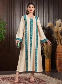 Al Najma Arabic Style Flare Sleeve Dress With Printed Patterns
