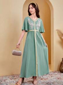 SHEIN Leap Crew Teen Girls' Bohemian Patckwork Belt Short Sleeve Long Green Dress For Holiday Church Dresses - Green - View 3