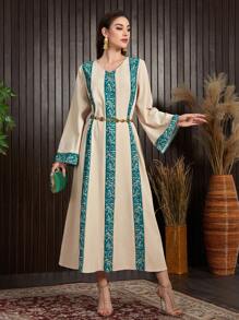 Al Najma Arabic Style Flare Sleeve Dress With Printed Patterns