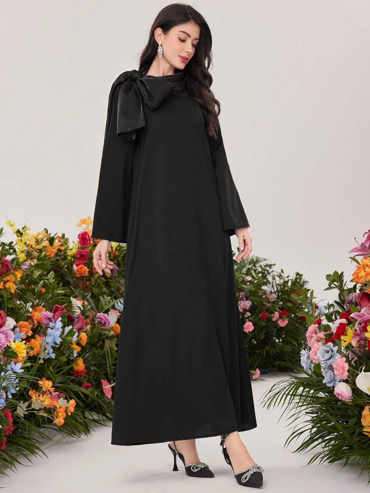 Al Najma 波浪袖配飾蝴蝶結領口的阿拉伯風格連衣裙 - 黑色 - 查看 7