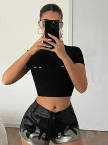 SHEIN ICON 女士修身短袖t恤,前面鑲嵌金屬圓釘裝飾,領口矮插領 - 黑色 - 查看 3