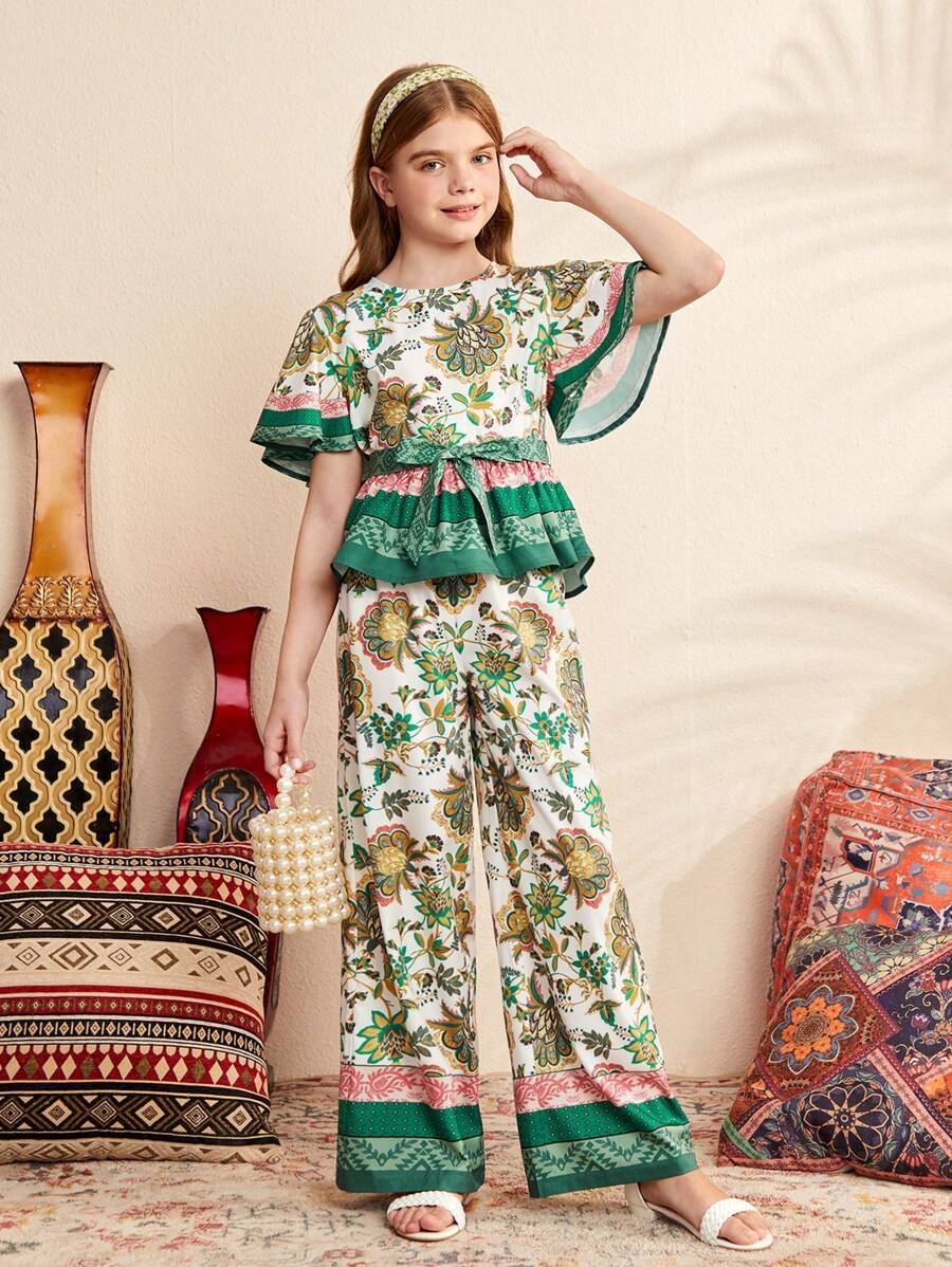 SHEIN 少女寬鬆可愛假期花卉圓領襯衫和褲子套裝 - 綠色 - 查看 1