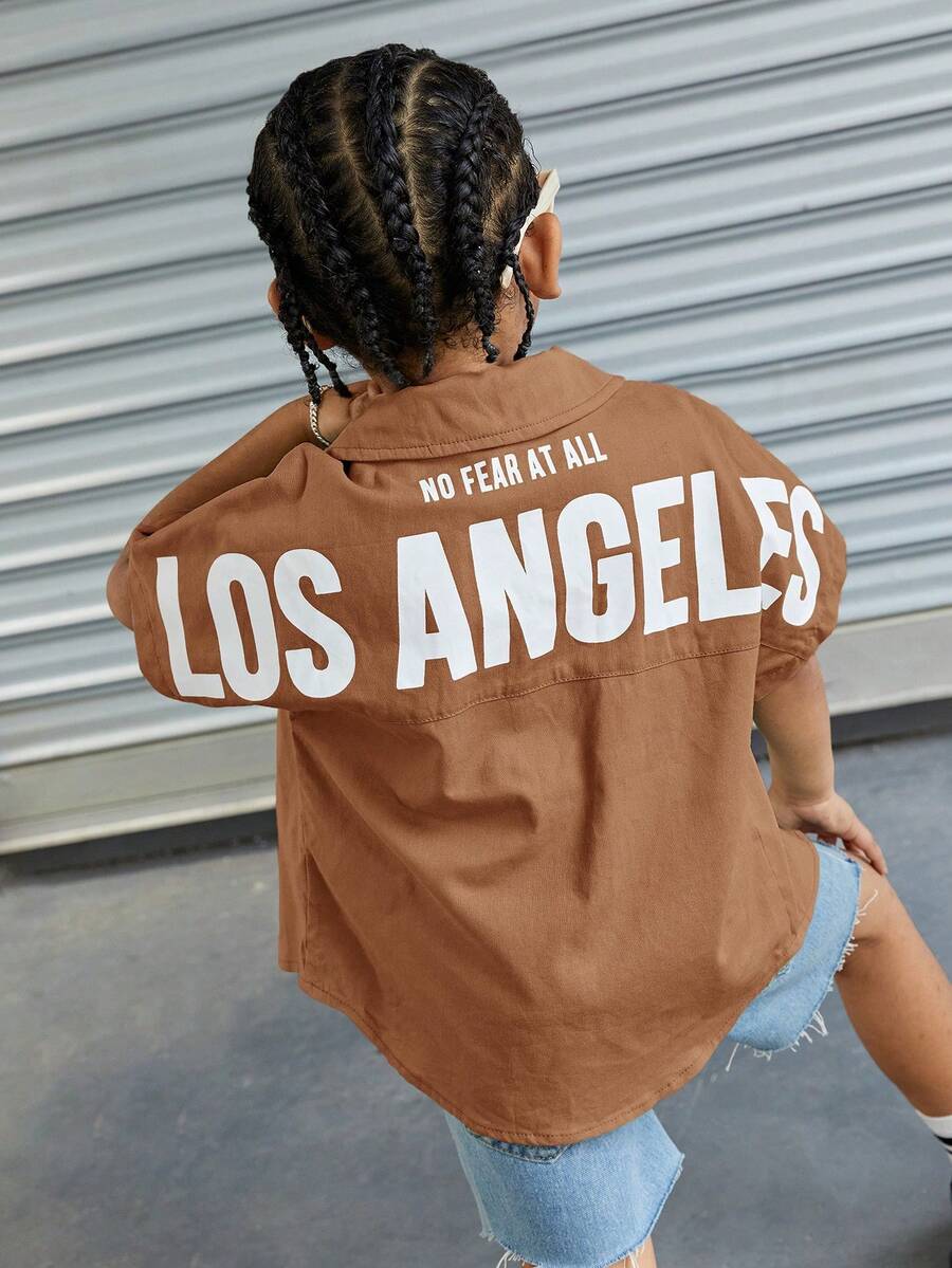 SHEIN 男孩休閒寬鬆編織字母印花短袖t恤 - 棕色 - 查看 1