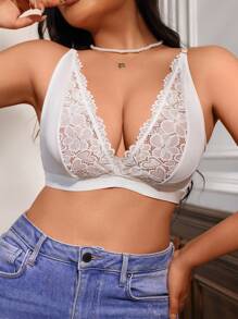 SHEIN Plus Size Lace Decorated Wirefree Bra - White - View 3