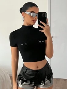 SHEIN ICON 女士修身短袖t恤,前面鑲嵌金屬圓釘裝飾,領口矮插領 - 黑色 - 查看 5