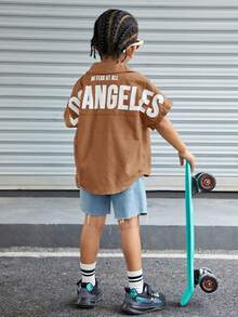 SHEIN 男孩休閒寬鬆編織字母印花短袖t恤 - 棕色 - 查看 3