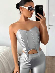 SHEIN ICON 女士修身款pu材質不對稱下擺金屬質感無肩帶上衣 - 銀色 - 查看 1