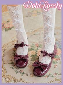 Dola Lovely 女裝漆皮鞋,圓頭粗跟高跟鞋,心形蝴蝶口音,低幫瑪莉珍風格,時尚 - 紫紅色 - 查看 3