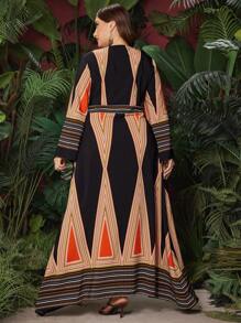 Al Najma Plus Size Women's Geometric Pattern Flare Sleeve Arabian Dress Kaftan Jalabiya Dress - Multicolor - View 2